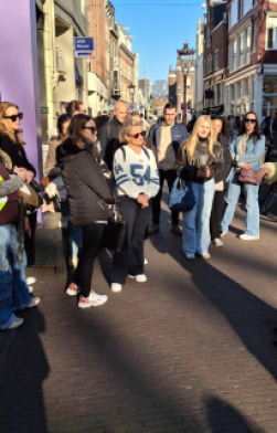 groep-tijdens-retailtour
